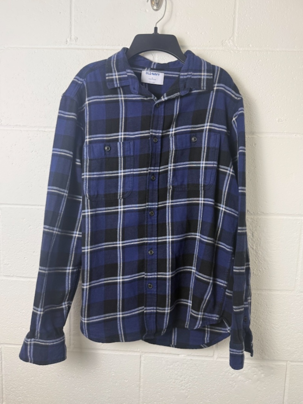 Old Navy Blue & Black Plaid Men's Long Sleeve Button Down Shirt